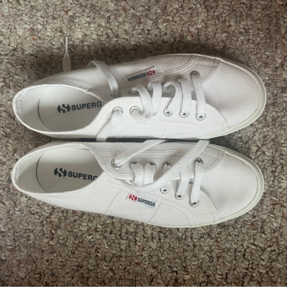Superga 2750 Cotu Classic Sneakers white tennis shoe women’s 7 men’s 5.5 EUC